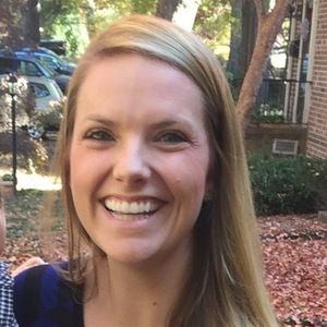 Meet your Posher, Lauren